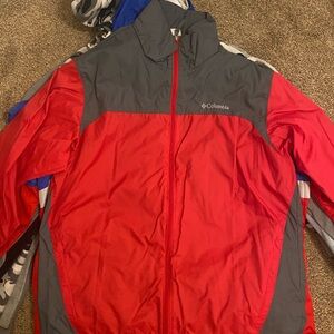 Columbia windbreaker